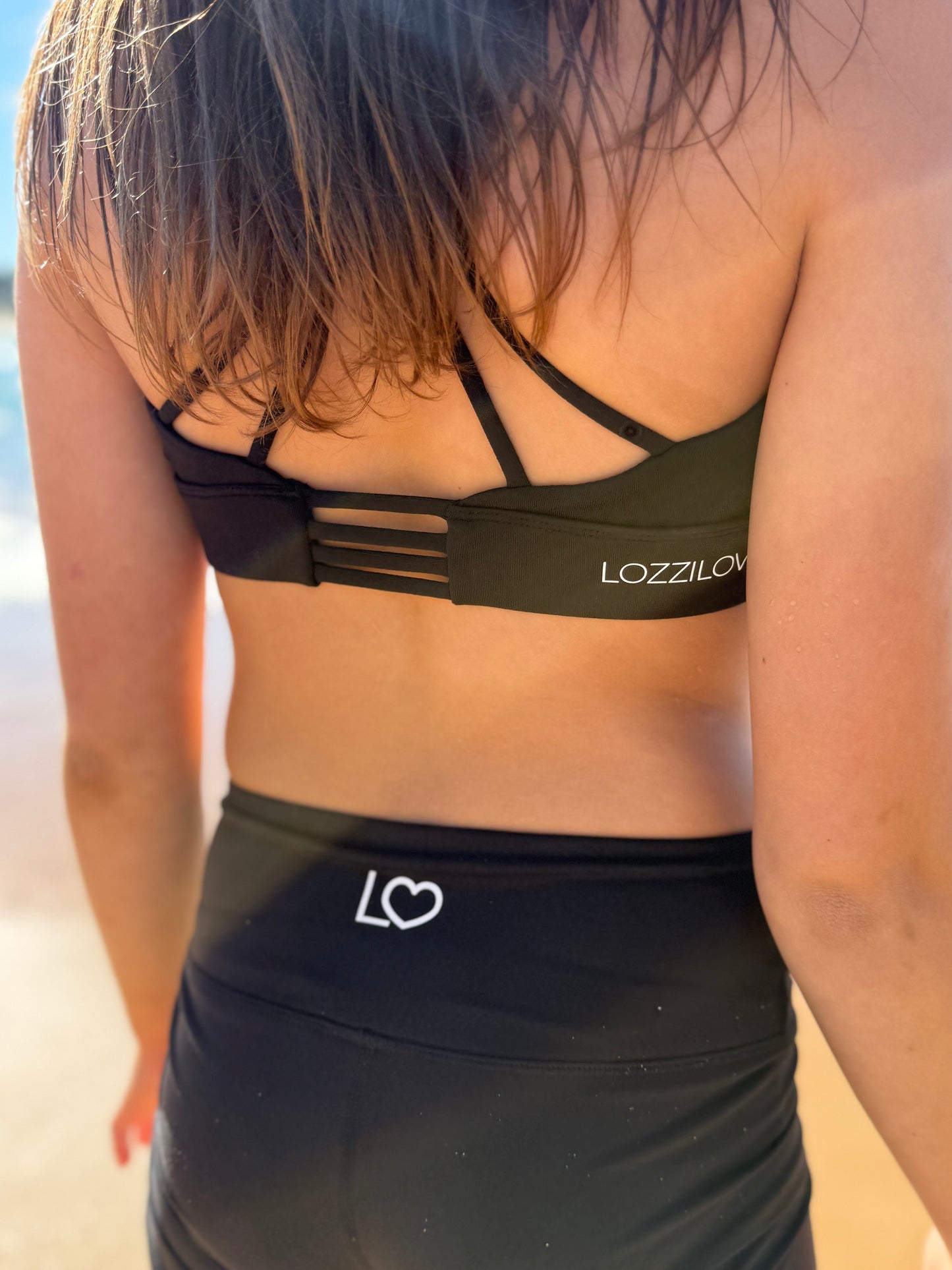 The Signature Short - Black