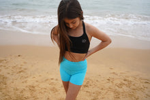 Load image into Gallery viewer, Summer Fun Crop - Black
